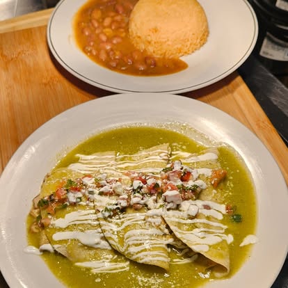 $10 for $20 at Vamos Al Rio