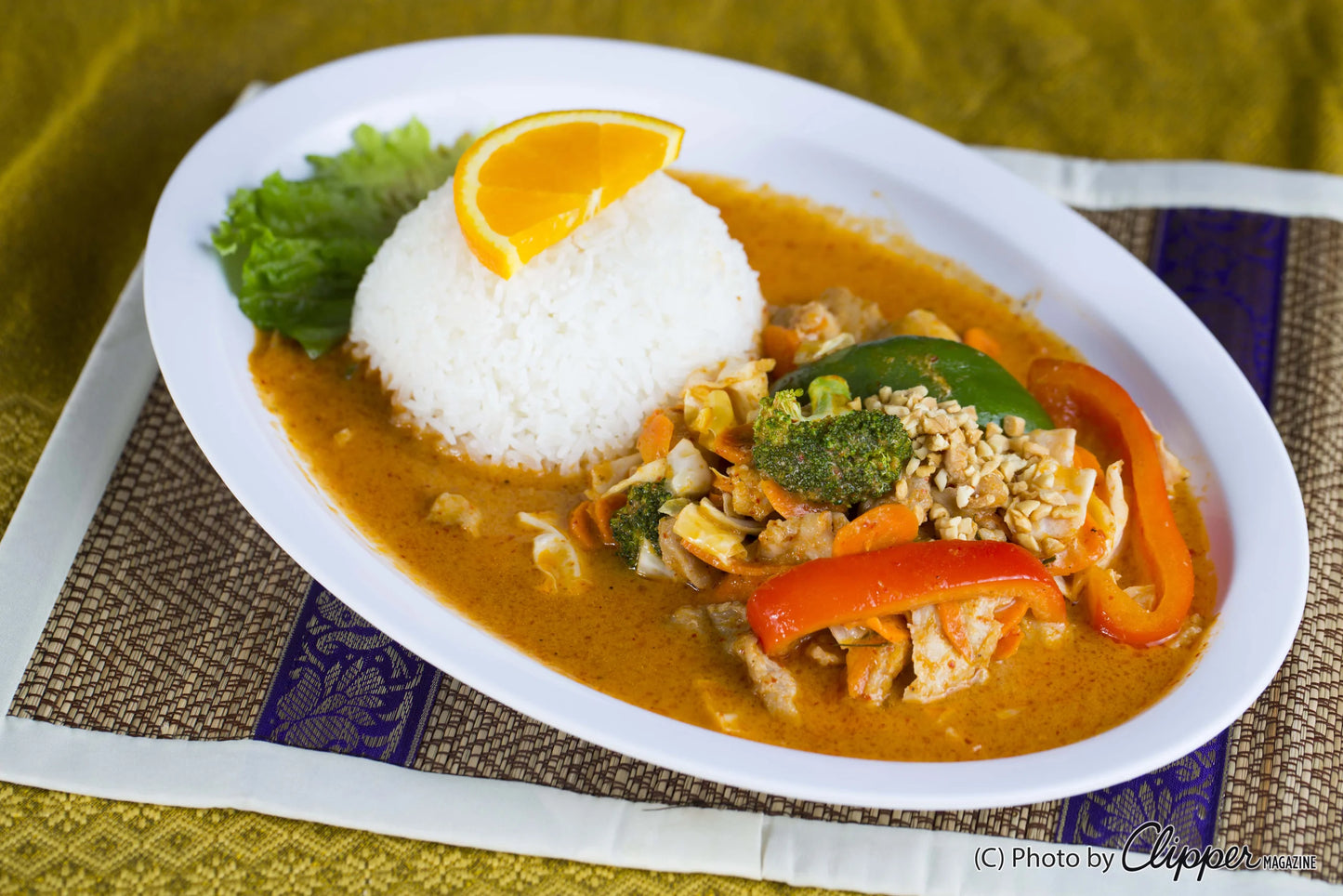 $10 for $20 at 3 Sisters’ Chicken, Delicious chicken dishes and more!!!