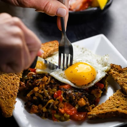 $15 for $30 Worth of Casual Dining at Penn Hotel