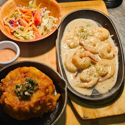 $10 for $20 at Vamos Al Rio