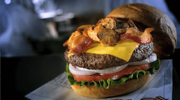 $15 for $30 worth of casual dining at Fuddruckers