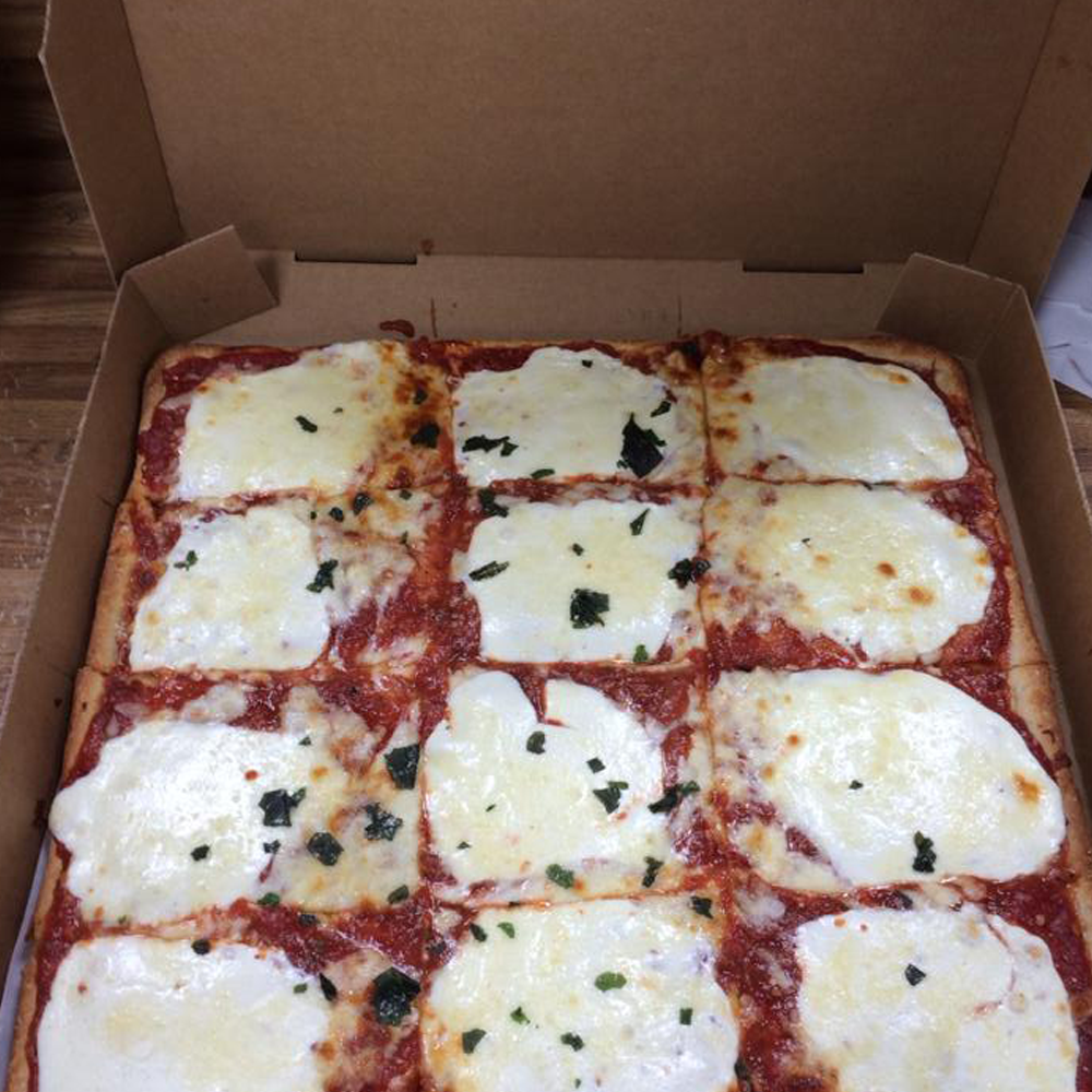 AvidDeals | Roma Pizza | Lititz PA 17543 | $10 coupon